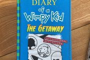Diary of a it Kid The Getaway by Jeff Kinney Hardback book