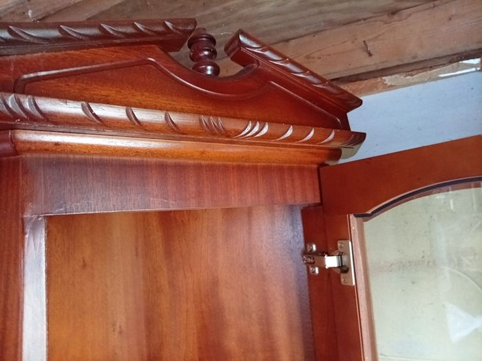 Mid century corner cabinet, in very good conditionMid century corner cabinet, in very good condition