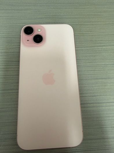 iPhone 15 Plus