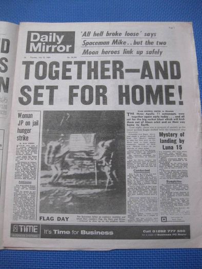 Replicas Of Daily Mirror Famous Front Pages
