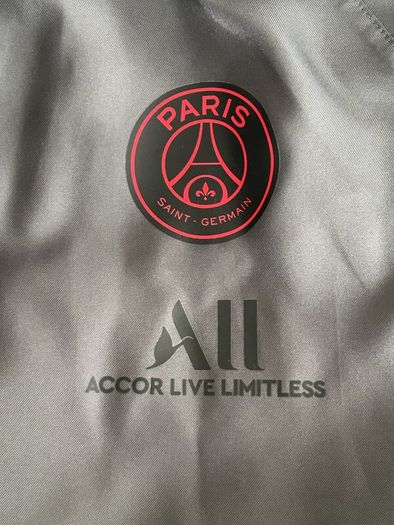 Boys Football Tracksuit from Nike Paris St Germain Size XS