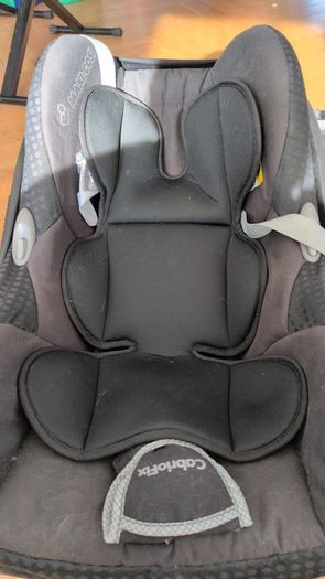FREE Maxi-Cosi Car Seat + Isofix