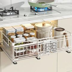 Adjustable pull-out drawer
