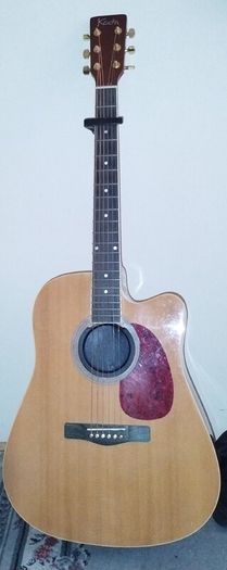 Guitar for sale