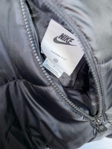 Nike Black Therma-FIT Reversible Short Fit Puffer Jacket White Fleece Coat Size M
