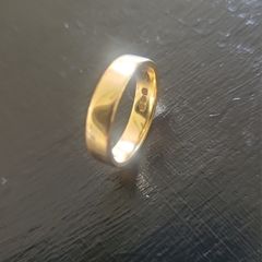 18ct Gold Ring  - 18ct pure Gold Ring