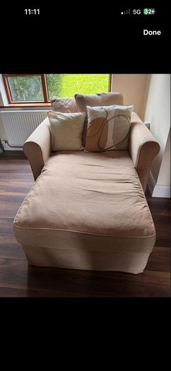 Chaise Lounge