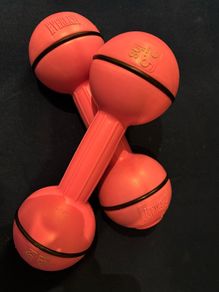 Pair of Everlast pink dumbbells 2.5lb each