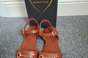 Marco Tozzi sandals