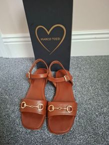 Marco Tozzi sandals
