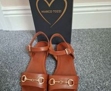 Marco Tozzi sandals