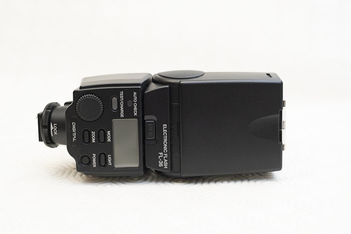 Olympus FL36 TTL Flash Mint Condition