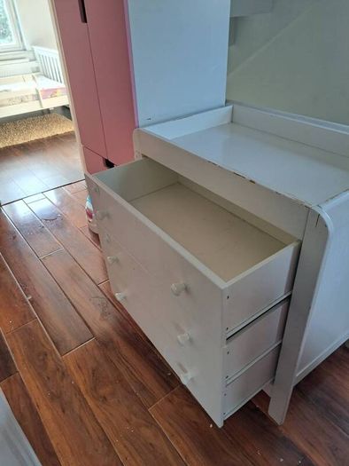 changing unit