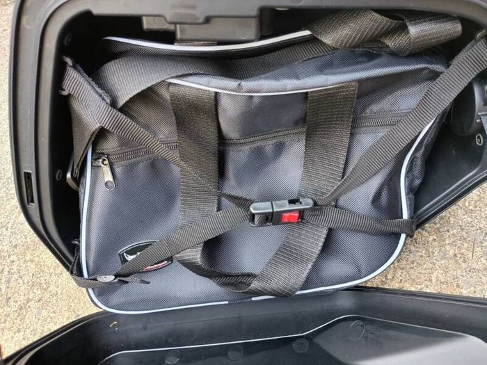 Suzuki V Strom OEM panniers