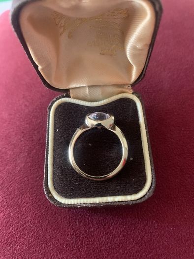 Single Stone Ring