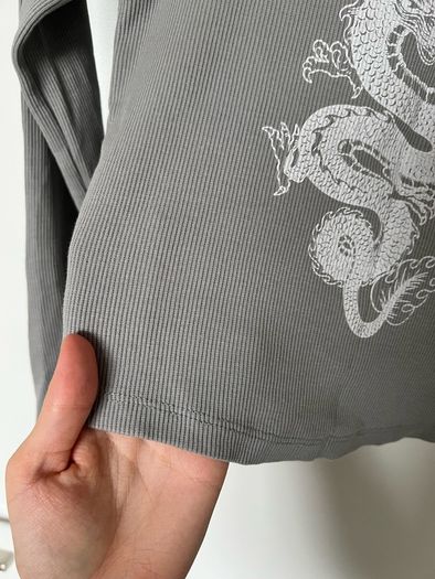 Stretchy long sleeve top