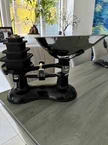Vintage Victor England Black Cast Iron Scales With Chrome Scoops & Metric Weights