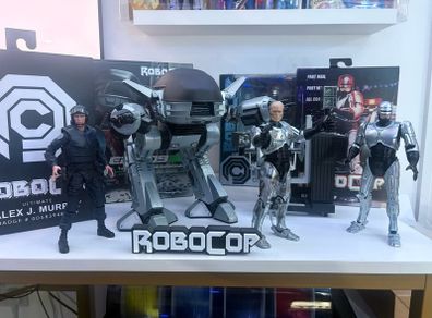 NECA RoboCop Collection 4 Boxed Figures,3D Printed Logo Sign
