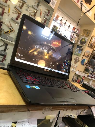 Asus Touch Screen ROG G751J Gaming Laptop 24 ram   17 lcd