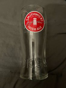 Smithwicks Irish ale pint beer glass