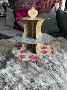cupcake display