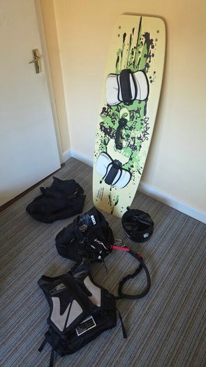 Kitesurf Travel Bag. MYSTIC brand. Very good condition. with wheels