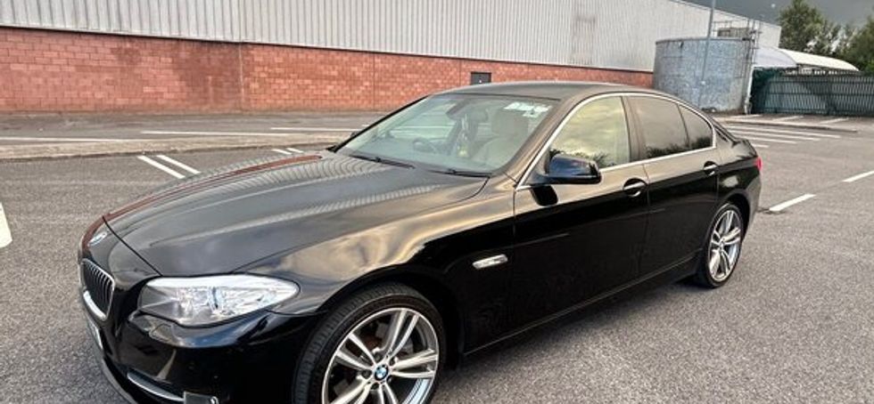 BMW 5-Series 2011