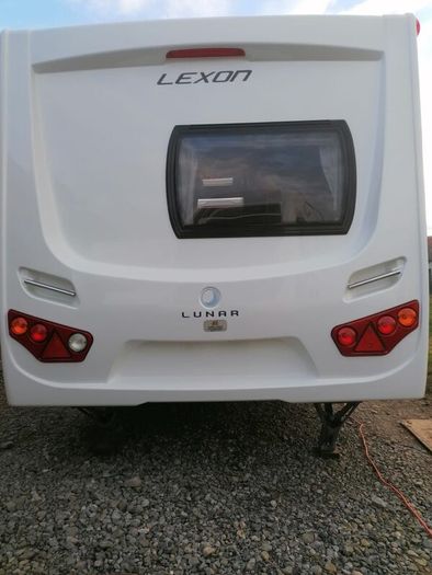 Lunar Lexon 560 4 Berth Caravan 2010