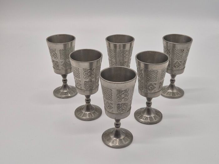 Set of 6 Vintage Mullingar Pewter Celtic Goblets