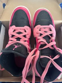 nike womens runners