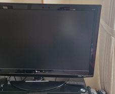 47 inch HD TV