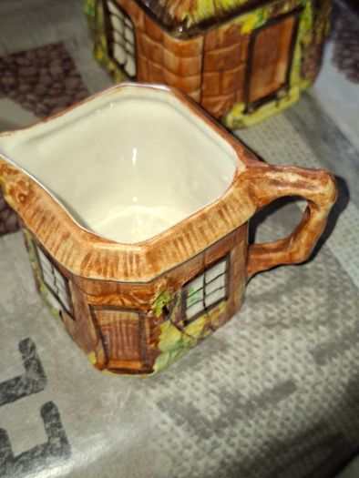 Antique Price & Kensington Cottage Ware Sugar Bowl and Milk Jug PRICE IS FOR THE TWO PIECES,  Postage Available or Collection,