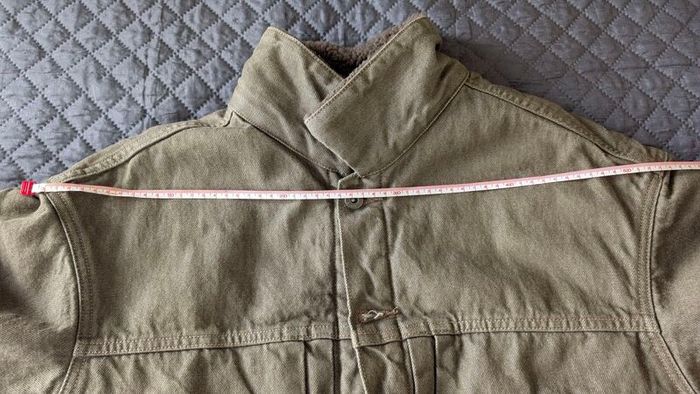 Levis jacket Man size L