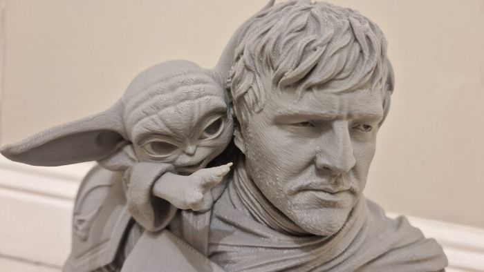 3D Printed Statue Bust (Unpainted) - Mando & Grogu