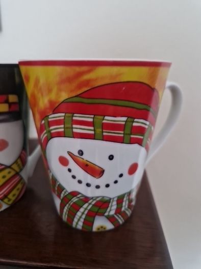Christmas mugs