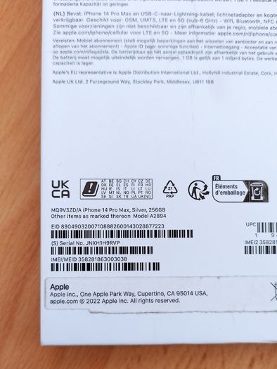 Apple iPhone 14 Pro Max empty box