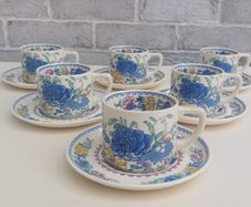 Beautiful and Rare Masons Patent Ironstone Set of Six Straight Sided Coffee/Tea Cup and Saucer Duos in the Regency Pattern, Circa 1950