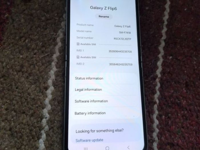 Samsung Galaxy Z Flip6