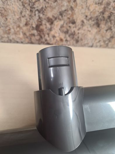 Genuine DYSON V6 mini motorised turbine turbo head attachment upholstery tool
