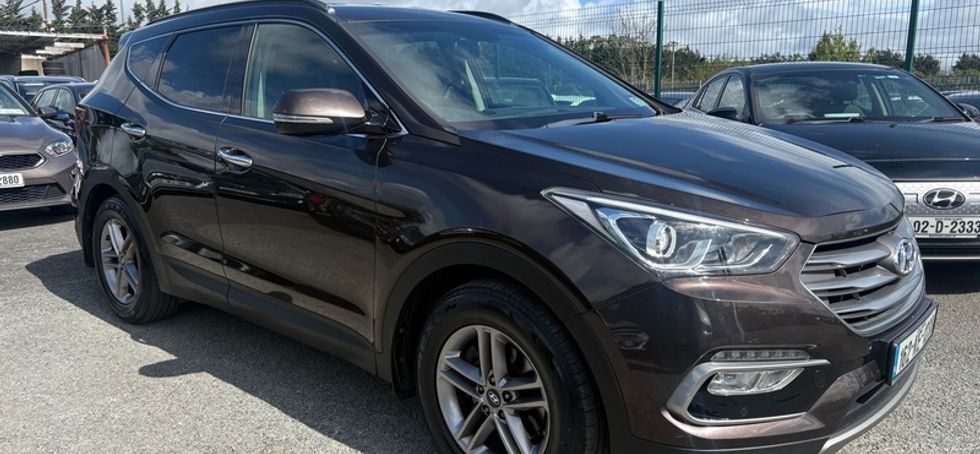 2016 Hyundai Santa Fe AWD Executive 2.2L Diesel 7 Seater