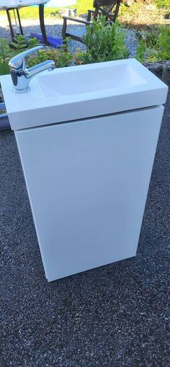 Bathroom Cloakroom unit