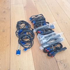 17 x VGA cables