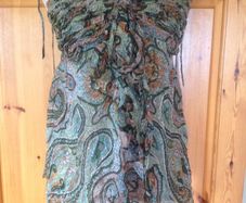 Size S/M Green Floaty Top
