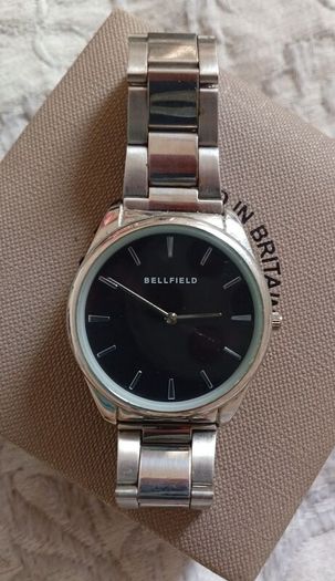 Bellfield Watch  ((New In Box))((Perfect))