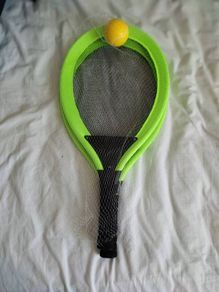 tennis racket