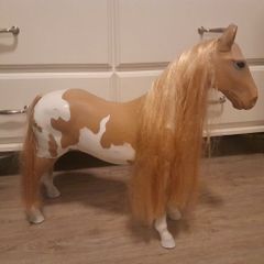 Our Generation dolls large horse