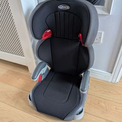 Graco Junior Maxi Highback Booster Car Seat (Retractable Cup Holders)