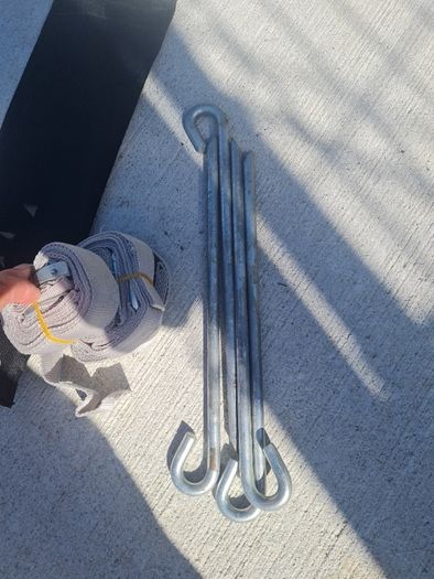 Rachet Tie down straps and pegs Tent