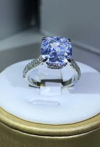 Sterling Silver Solitaire Ring