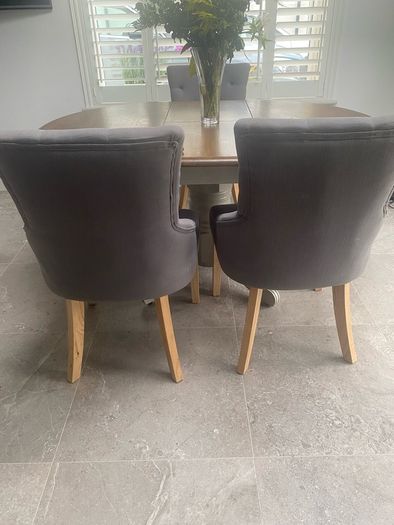 4 chairs